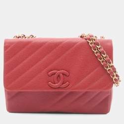 مملوكة مسبقًا Chanel Bias-Stitch Shoulder Bag In Grained Calfskin Leather Red