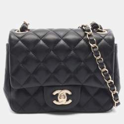 Pre Owned حقيبة كتف شانيل ميني ماتلاس جلد حملان أسود