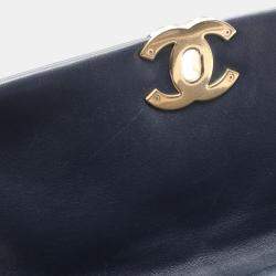 Pre Owned حقيبة شانيال 19 دسنيف ماتلاس جلد أزرق بحري