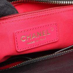Pre Owned Chanel Coco Mark Shoulder Bag Leather Black
