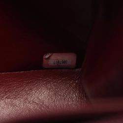 Pre Owned حقيبة كتف شانيل مادموازيل كبيرة بعلامة كوكو غطاء مفرد من جلد الخراف سوداء