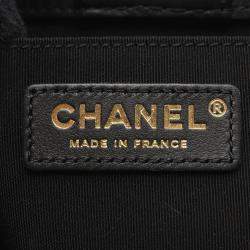 Pre Owned حقيبة كتف شانيل جلد الحمل الأسود علامة كوكو ماتلاسيه