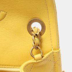 Pre Owned حقيبة كتف شانيل ماتلاسه جلد العجل أصفر