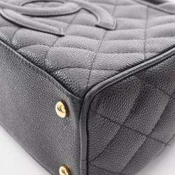 مملوكة مسبقًا Chanel Matelasse Handbag Bag Leather Grained Calfskin Black