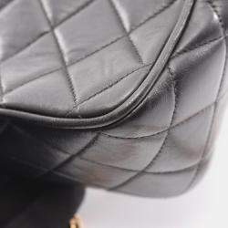 Pre Owned حقيبة كتف شانيل ماتلاس جلد الحَمَل أسود