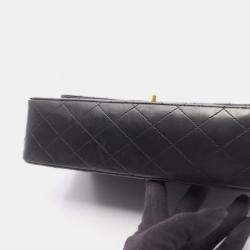 Pre Owned حقيبة شانيل غطاء مزدوج كتف ماتلاسيه جلد خروف أسود