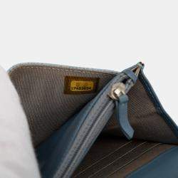 مملوكة مسبقًا Chanel Grey CC Caviar Wallet On Chain