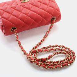 Pre Owned حقيبة شانيل صغيرة كلاسيكية مستطيلة جلد حمل 