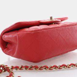 Pre Owned حقيبة شانيل صغيرة كلاسيكية مستطيلة جلد حمل 