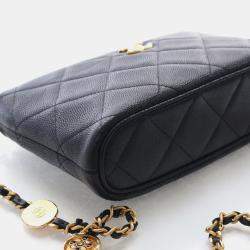 Pre Owned حقيبة كلتش شانيل ميداليون مينا كافيار صغيرة بسلسلة