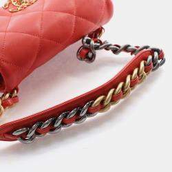 Pre Owned Chanel 19 Quilted Mini Lambskin Leather Waist Bag