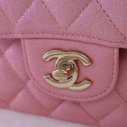 مملوكة مسبقًا حقيبة شانيل كلاسيكية كافيار مع طية مزدوجة متوسطة الحجم