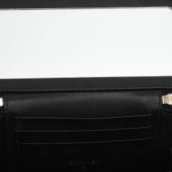 مملوكة مسبقًا حقيبة فانتي شانيل تريندي سي سي جلد مبطن أسود