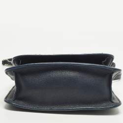 Pre Owned حقيبة شانيل سي سي بقلاب مربعة جلد مبطن أزرق بحري