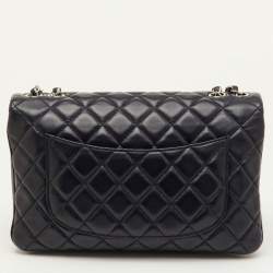 مملوكة مسبقًا حقيبة شانيل قلاب جلد مبطن أزرق كحلي