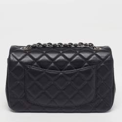 Pre Owned Chanel Classic Single Rectangular Flap Mini Black Quilted Leather Bag