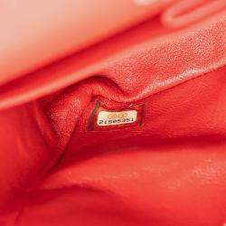 Pre Owned حقيبة كتف شانيل كلاسيك كافيار فلاپ مزدوج أحمر بحجم متوسط