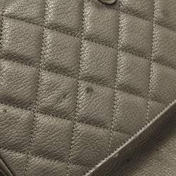 Pre Owned Chanel City Rock Flap Medium Grey Quilted Leather Bag