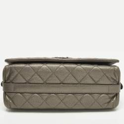 Pre Owned Chanel City Rock Flap Medium Grey Quilted Leather Bag