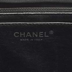 Pre Owned Chanel Classic Single Flap Maxi Black Caviar Quilted Leather Bag