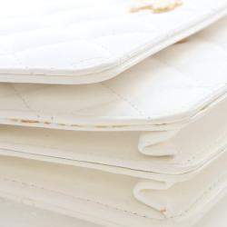 Pre Owned Chanel White Lambskin Romance Wallet On Chain