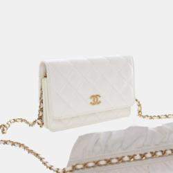 Pre Owned Chanel White Lambskin Romance Wallet On Chain