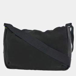 مملوكة مسبقًا Chanel Black Nylon Sport Line Shoulder Bag