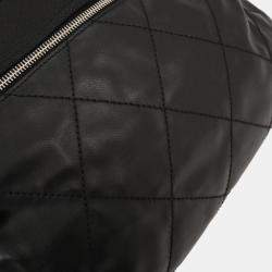 مملوكة مسبقًا Chanel Black Leather Paris-Biarritz Duffle Handbag