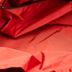 Pre Owned حقيبة دافل شانييل خط السفر مطبوعة مبطنة أسود/أبيض نيلون