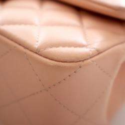 Pre Owned حقيبة شانيل وردي صغيرة مستطيلة كلاسيك جلد الضأن بغطاء فردي