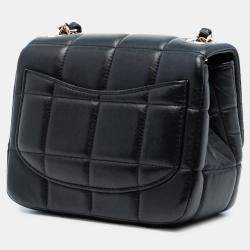 Pre Owned حقيبة شانيَل مونَكوكو بغطاء مُصغَّر مُربَّع جلد الخروف أسود مع رزِينَة كرِيستال