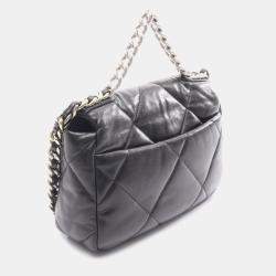 Pre Owned Chanel 19 Disneuf Matelasse Shoulder Bag Leather Black
