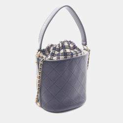 Pre Owned Chanel Matelasse Small Bucket Bag Shoulder Leather Fabric Navy Multicolor
