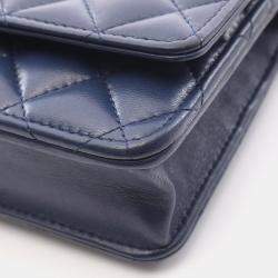 Pre Owned Chanel Matelasse Shoulder Bag Lambskin Leather Blue