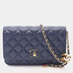 Pre Owned Chanel Matelasse Shoulder Bag Lambskin Leather Blue