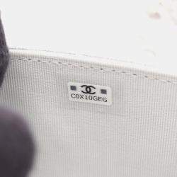 Pre Owned Chanel Matelasse Star Motif Shoulder Bag In Silver Lambskin Leather