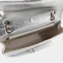 Pre Owned Chanel New Travel Line Chocobar Chain Shoulder Bag In Nylon Jacquard And Leather White