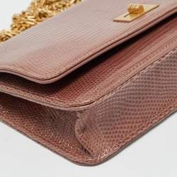 Pre Owned محقظة بسلسلة  شانيل ريشيو جلد لامع مبطن عنابي