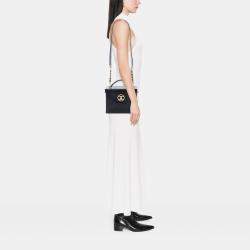 مملوكة مسبقًا Chanel Black CC Caviar Vanity Box Case