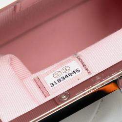 Pre Owned Chanel White Lambskin and Acrylic Kiss Clutch with Chain