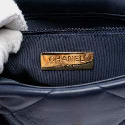 مملوكة مسبقًا Chanel Blue Medium Lambskin 19 Flap