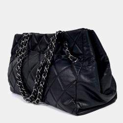 مملوكة مسبقًا Chanel Black Leather chain shoulder bag