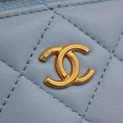 مملوكة مسبقًا Chanel Blue Leather Golden Ball Mini Vanity Crossbody Bag
