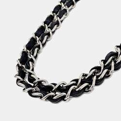 Pre Owned Chanel Black Caviar Leather Classic Medium Handbag