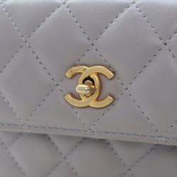 Pre Owned Chanel Mini Quilted Lambskin Pearl Crush Clutch with Chain