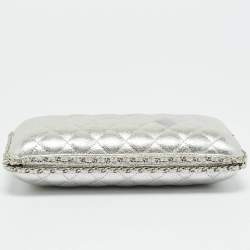 Pre Owned Chanel Chain Around Silver Quilted Leather Clutch Bag