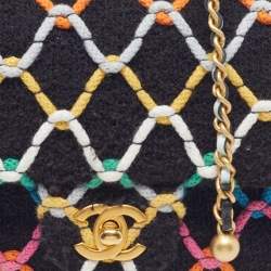 Pre Owned حقيبة شانيل ميني سكوير بيرل كراش جلد أسود مبطن 