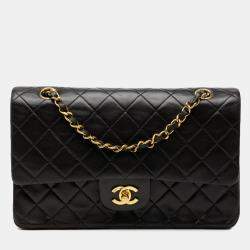 Pre Owned Chanel Black Medium Classic Lambskin Double Flap