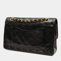 Pre Owned Chanel Black Medium Classic Lambskin Double Flap