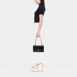 Pre Owned Chanel Black Medium Classic Lambskin Double Flap